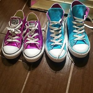 2 pairs of big girls Converse